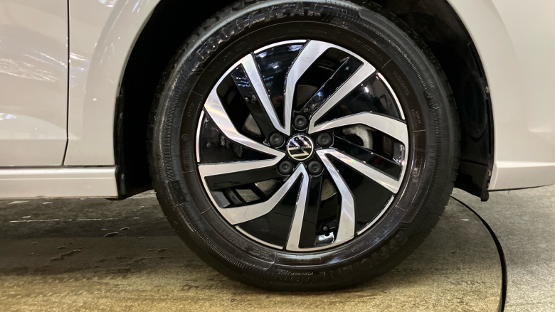 Volkswagen Polo 1.0 Life 5dr Petrol Hatchback